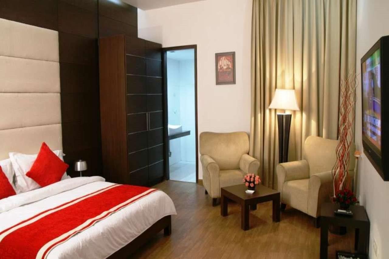 Hotel La Suite New Delhi Exterior foto