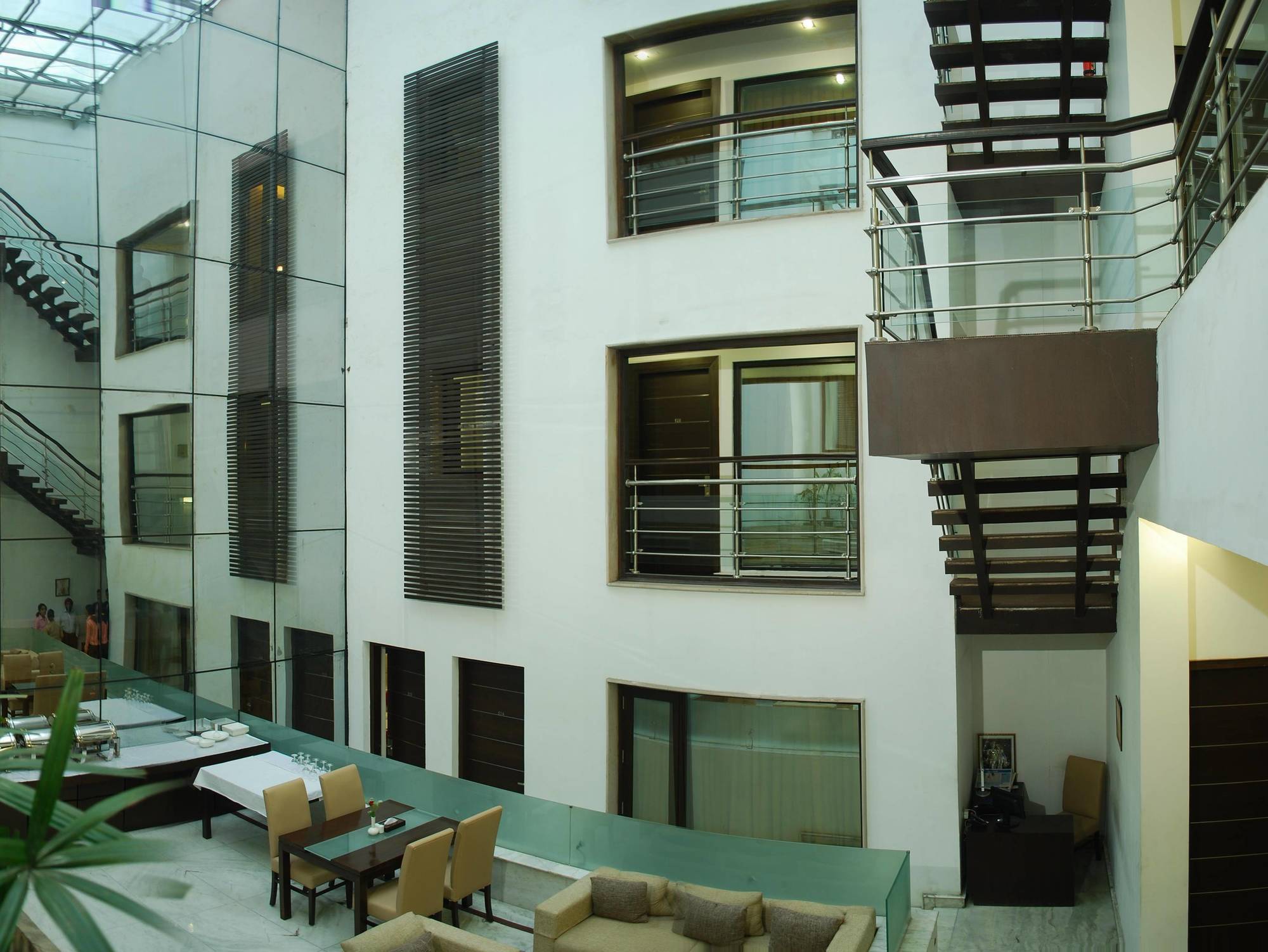 Hotel La Suite New Delhi Exterior foto