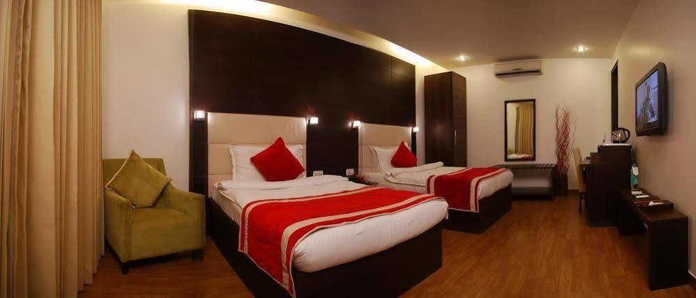 Hotel La Suite New Delhi Exterior foto